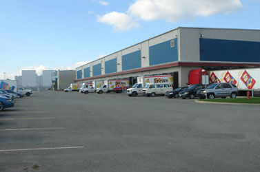 Laval 2002 - Frito Lay - Centre de distribution